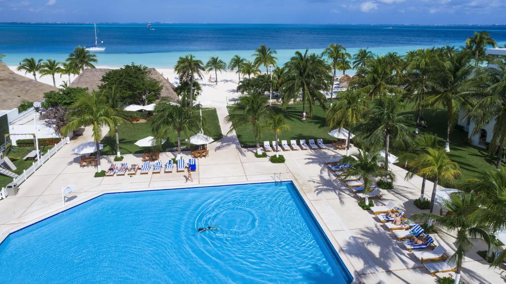 Cancun Snorkeling from Beachscape Kin Ha Villas & Suites Cancun