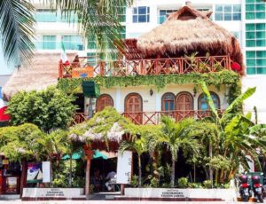 hostal natura cancun